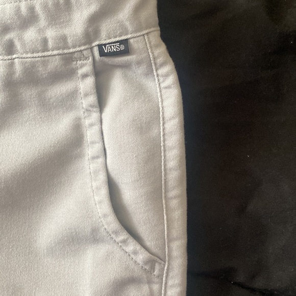 Vans flat front light gray chinos 29 - Picture 2 of 5